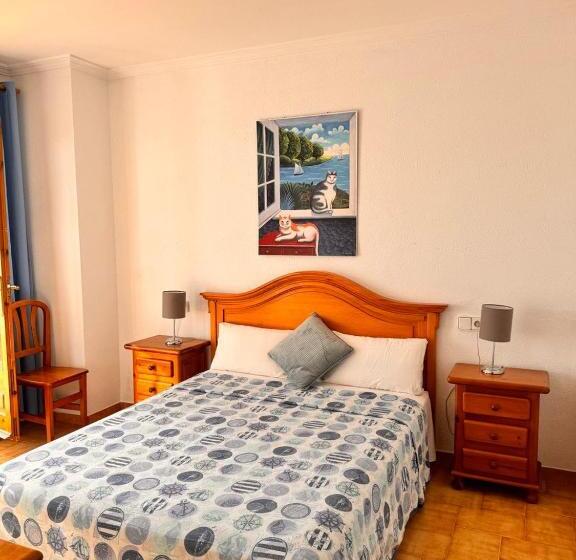 اتاق استاندارد با چشم‌انداز باغ, Villa Mercè Empúries