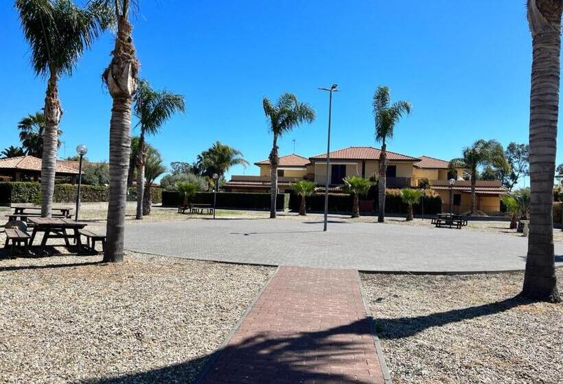 آپارتمان 1 خوابه همکف, Complesso Residenziale Prato Del Mare 2