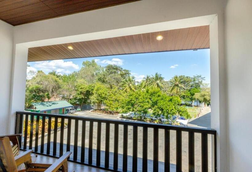 Standard Room with Balcony, Elysia Sigiriya