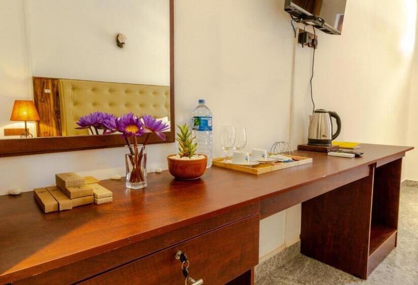 Standard Room with Balcony, Elysia Sigiriya