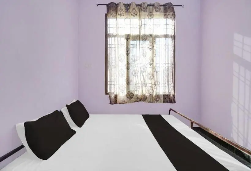 Classic Kolmen Hengen Huone, O Aravali Guest House & Restaurant