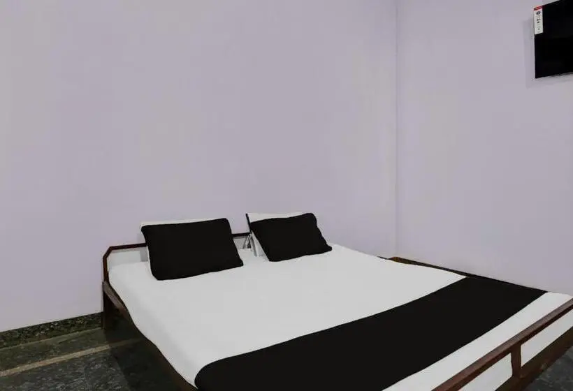 Classic Kolmen Hengen Huone, O Aravali Guest House & Restaurant