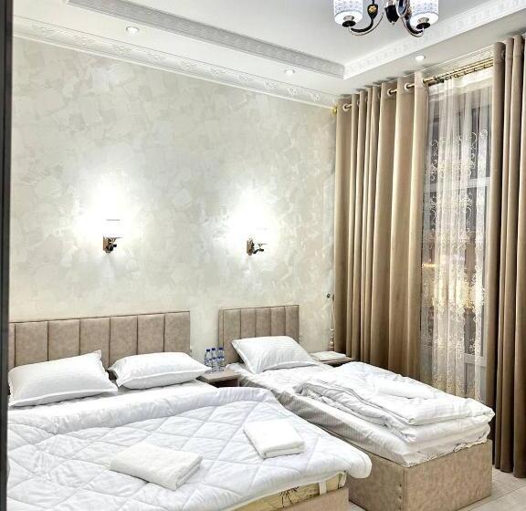 스탠다드 트리플 룸, Mirka Hotel Lux