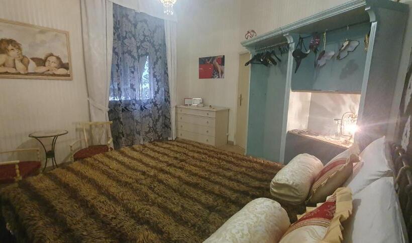 اتاق استاندارد با سرویس بهداشتی مشترک, Vibe Spoleto, Stazione A 150 Mt, Parcheggio Gratuito