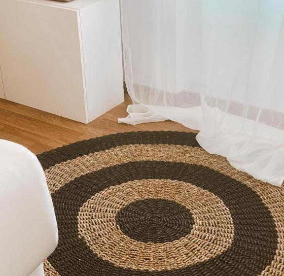 이코노미 룸, Agrisesto B&b