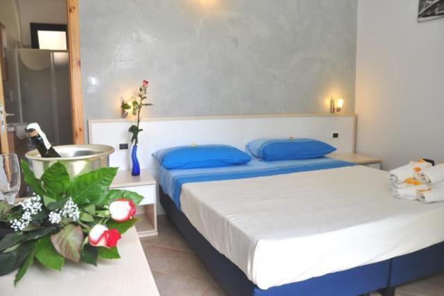 스탠다드 트리플 룸, B&b La Zudrea