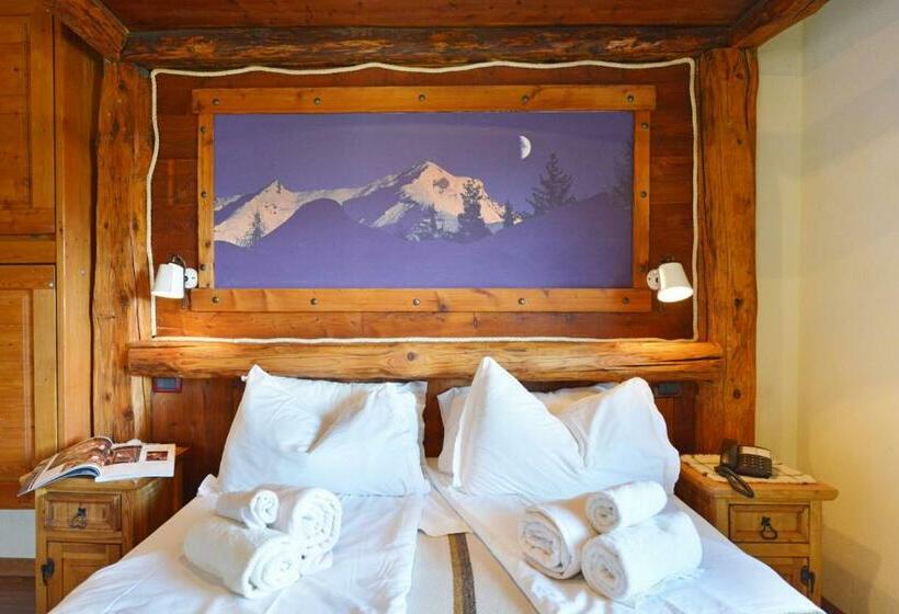 اتاق استاندارد با بالکن, Affittacamere De Charme Jour Et Nuit