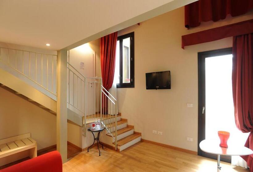 اتاق استاندارد, Honey Rooms Ferrara