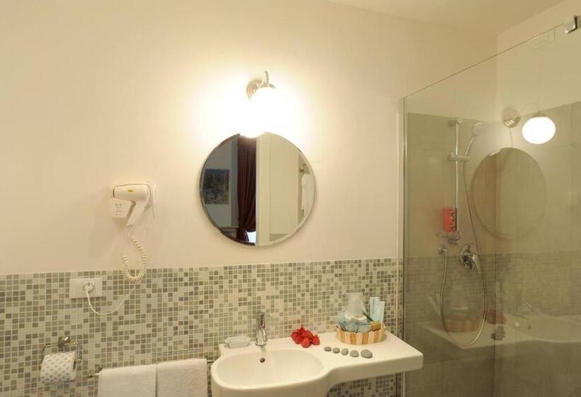 اتاق استاندارد, Honey Rooms Ferrara