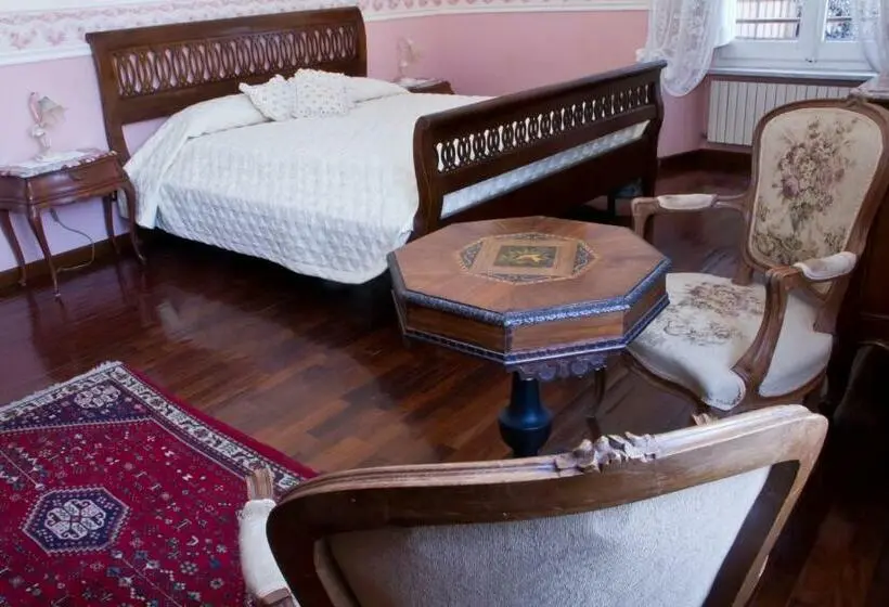 اتاق استاندارد با چشم‌انداز, Il Giardino Segreto Di Ascoli Piceno