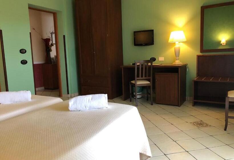 수피리어 트리플 룸, Il Tempio Di Hera