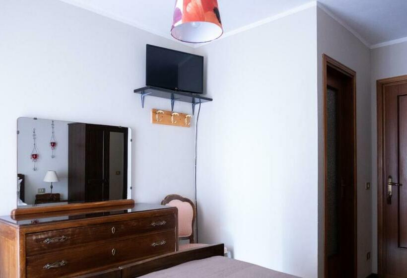 חדר סטנדרט, Locanda Genzianella