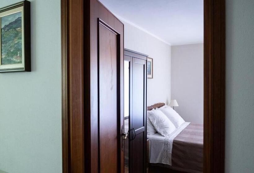 חדר סטנדרט, Locanda Genzianella