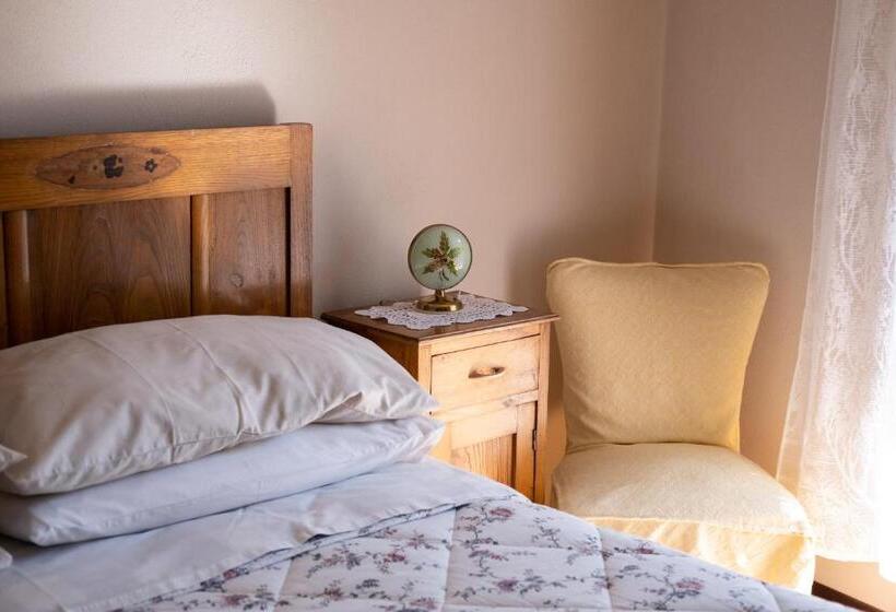 חדר סטנדרט לארבעה, Locanda Genzianella