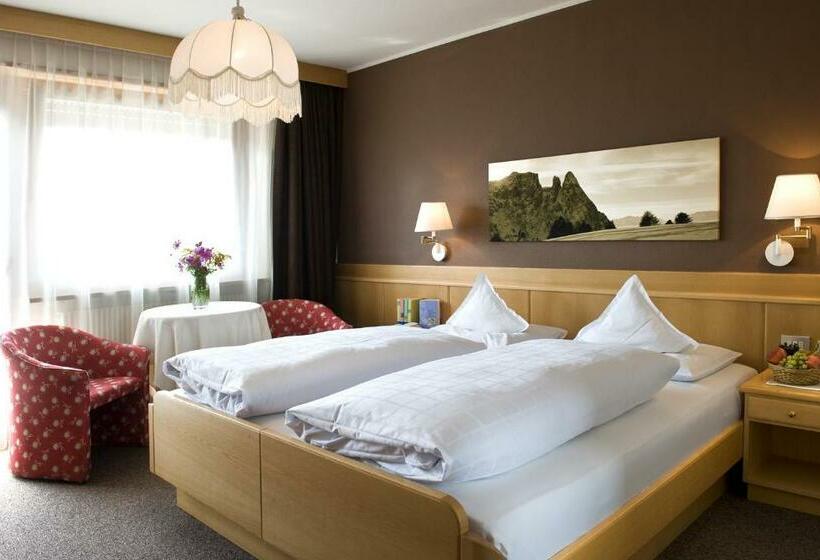 اتاق استاندارد, Martina Breakfast Lodge