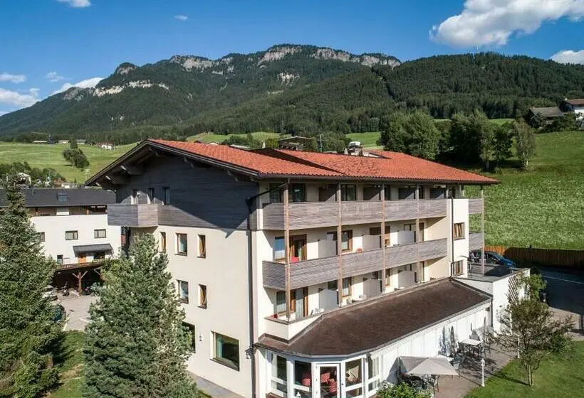 Standard-huone Parveke, Martina Breakfast Lodge