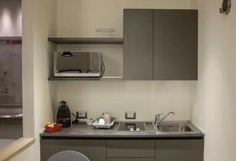استودیوی استاندارد, Spazio[bianco]
