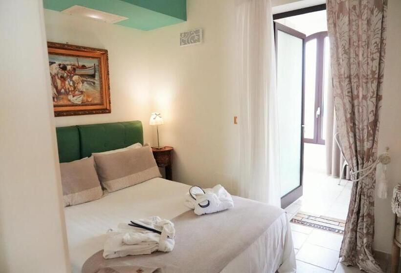 غرفة قياسية ثلاثية, Bed & Breakfast Al Borgo