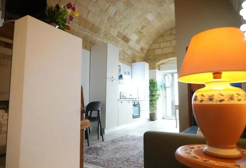 4ベッドルームクラシックタイプ, Bed & Breakfast Al Borgo