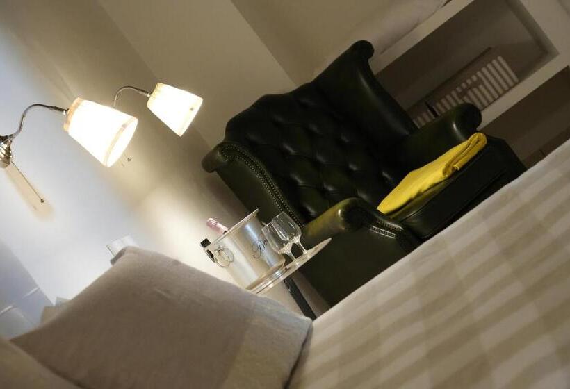 جناح, Bed & Breakfast Al Borgo