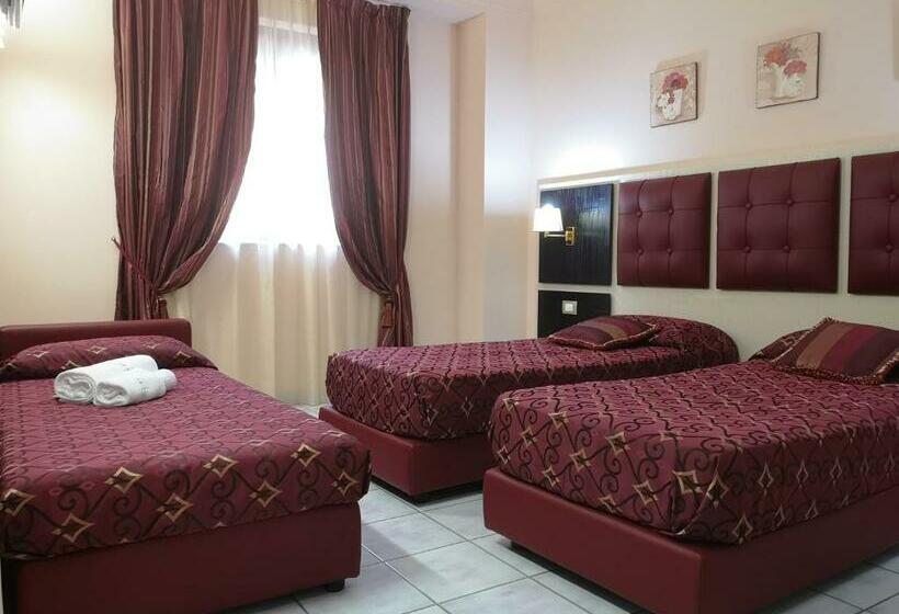 标准三人间, Fazio Rooms