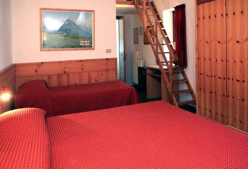 اتاق استاندارد سه نفره, Albergo Le Marmotte