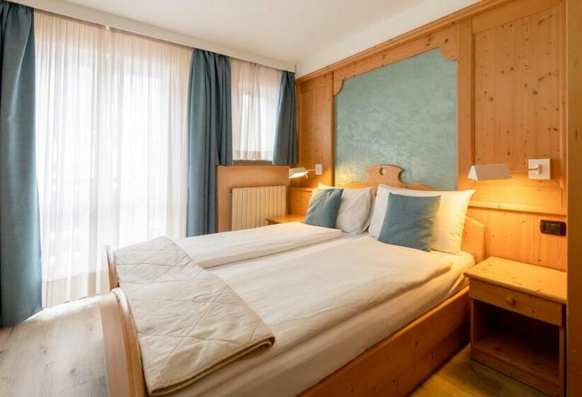 חדר סטנדרט עם מרפסת, Albergo Negritella