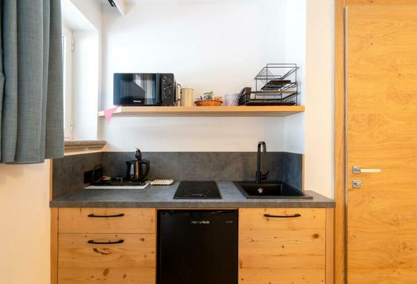 סוויטת ג'וניור עם מרפסת, Albergo Negritella