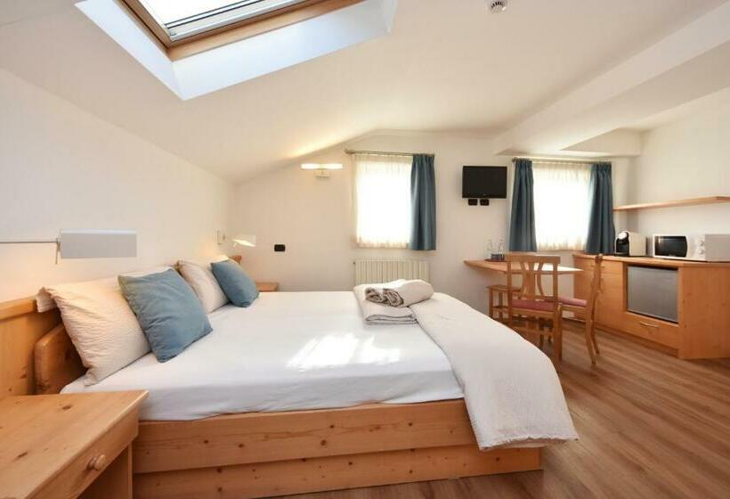 חדר משפחתי קלאסי, Albergo Negritella