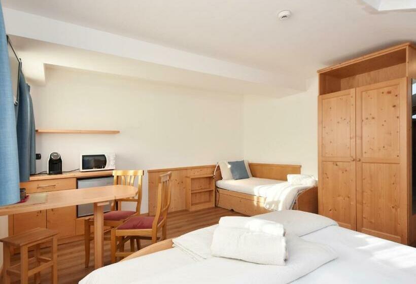 חדר משפחתי קלאסי, Albergo Negritella