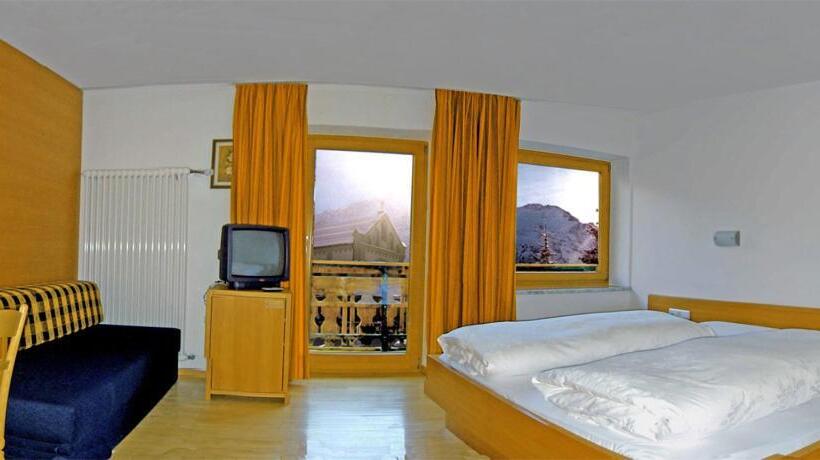 غرفة ديلوكس, Alpenhof