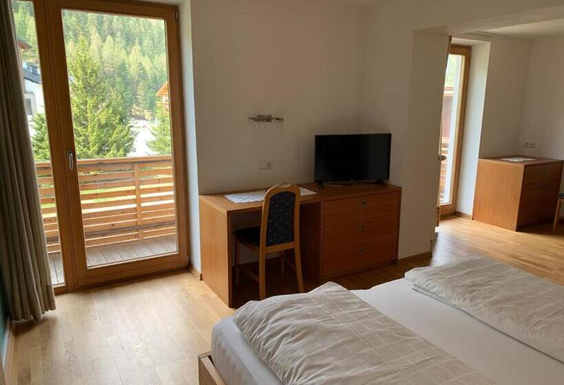 غرفة ديلوكس, Alpenhof