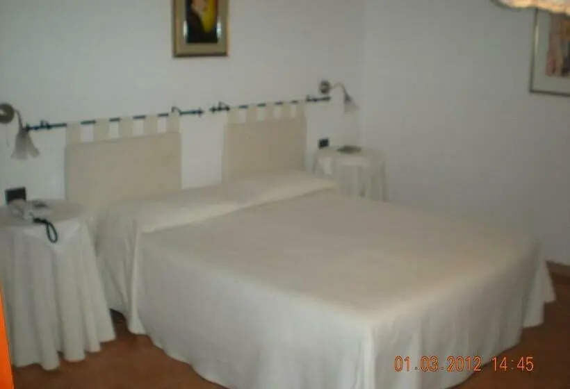 Standard Kolmen Hengen Huone, Bike Hotel Abete