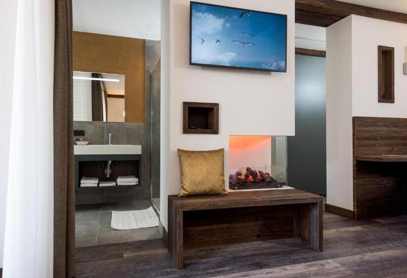 デラックスルーム, Chalet Sas Morin