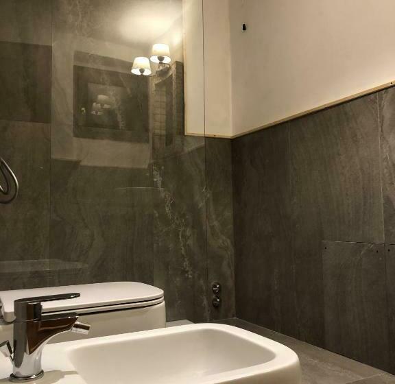 غرفة قياسية, Coeur Du Village