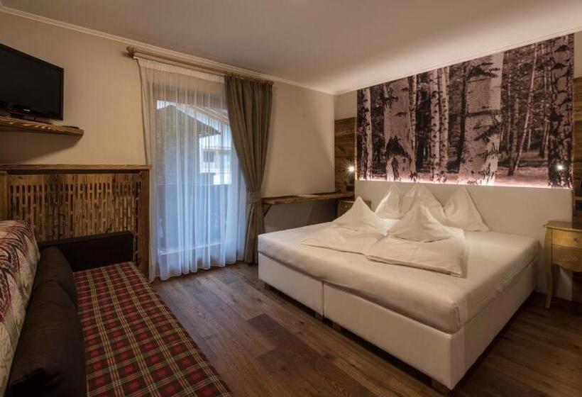 اتاق استاندارد سه نفره, Eggentaler