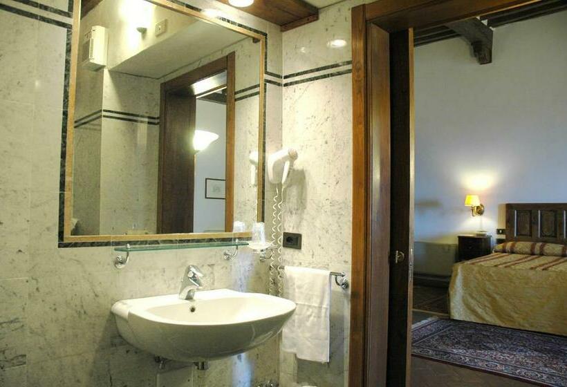 스탠다드 룸 가든 전망, Palazzo Squarcialupi