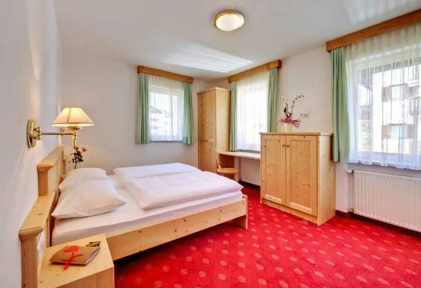 スイート, Parkhotel Plauserhof