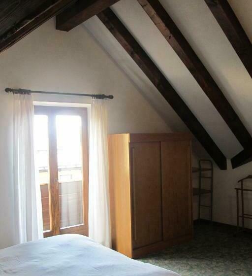 חדר סטנדרט לארבעה, Presena