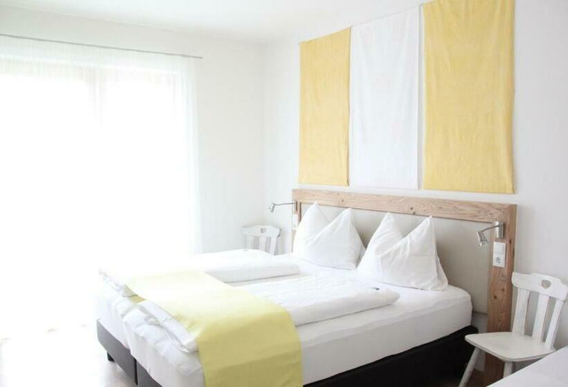 Апартаменты 1 Спальня, Residence Die Färbe