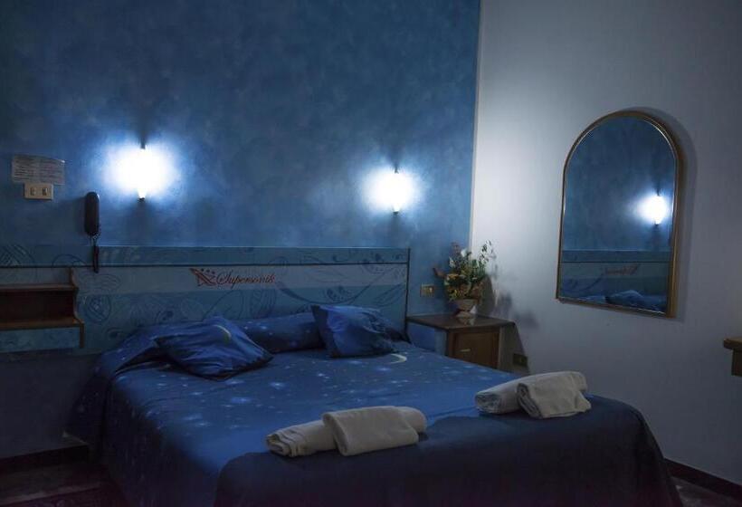 חדר סטנדרט, Ristorante Supersonik