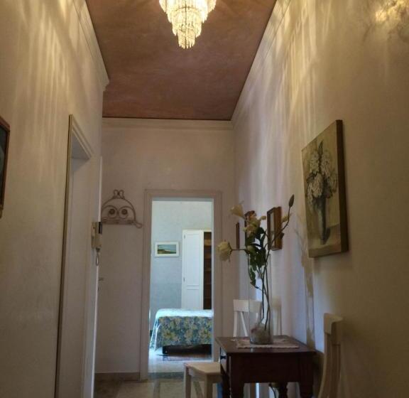 带花园景观及2个卧室的公寓, Sonia