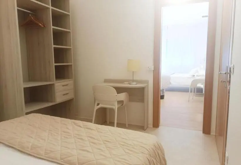 Habitació Familiar Vista Mar Lateral, Splendid