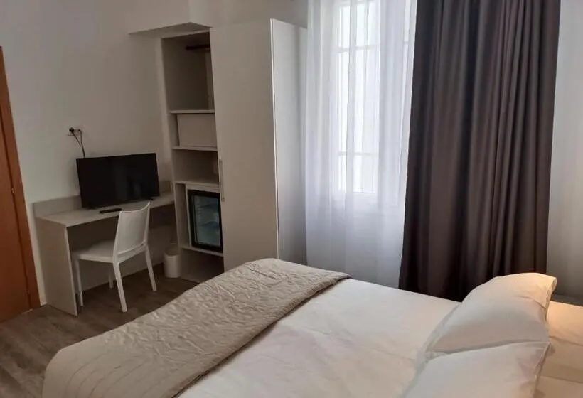 Habitació Estàndard, Splendid