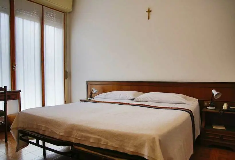 Habitació Triple Estàndard amb Balcó, Valle Intelvi
