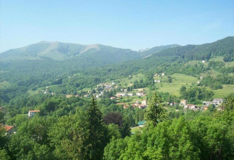 Standard room with outdoor bath, Valle Intelvi