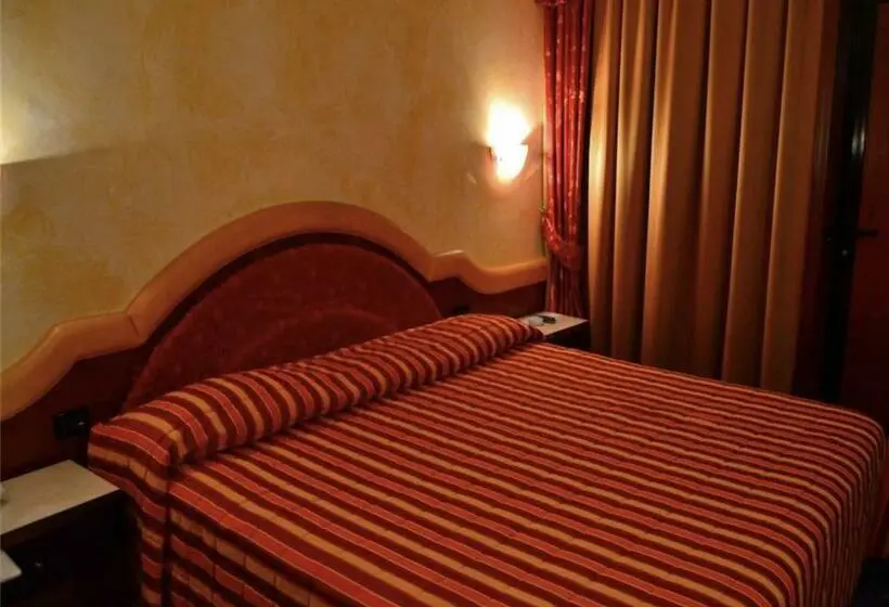 Standard-huone Pohjakerros, Motel 2