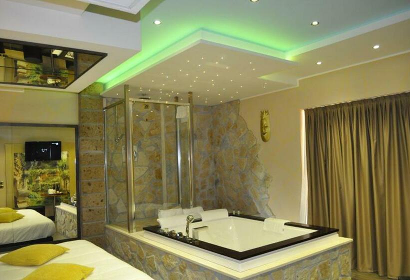 バスタブ付きデラックスルーム, Motel 2