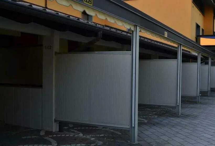 Standard-huone Pohjakerros, Motel 2