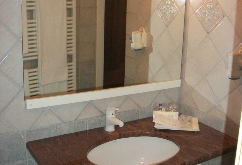 １階のスタンダードルーム, Motel 2